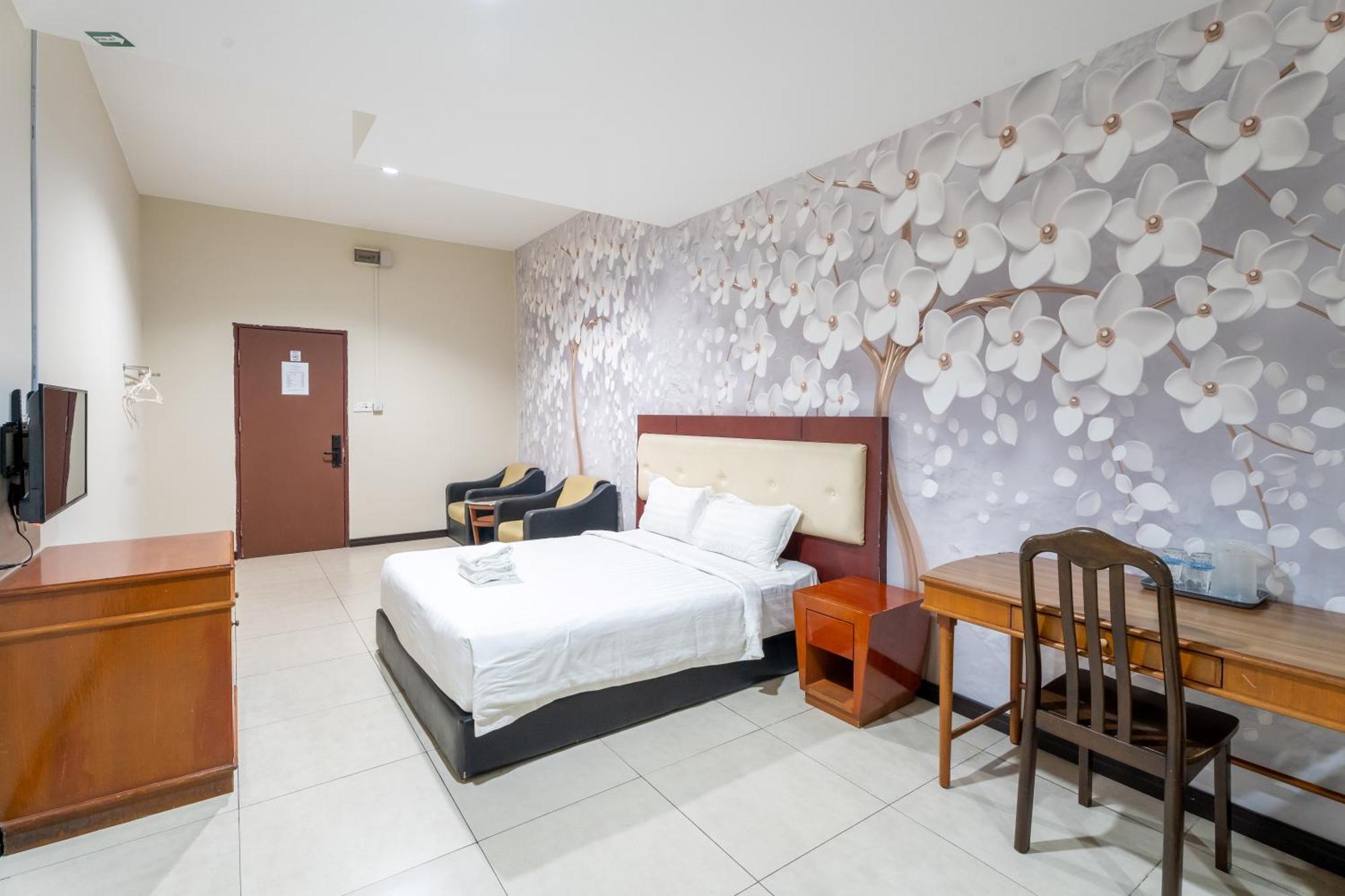 Pertama Lodge Tawau Exterior foto