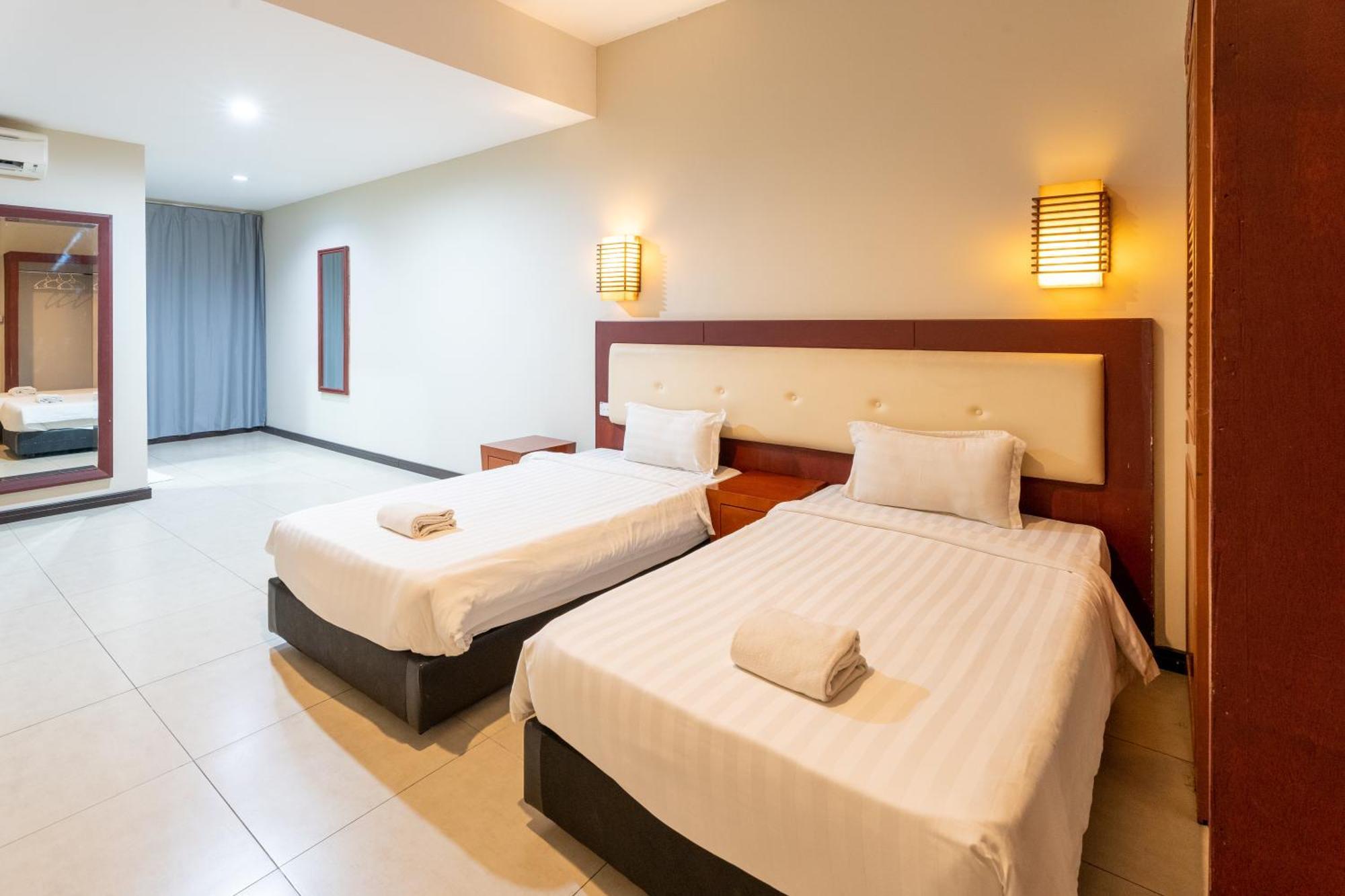 Pertama Lodge Tawau Exterior foto