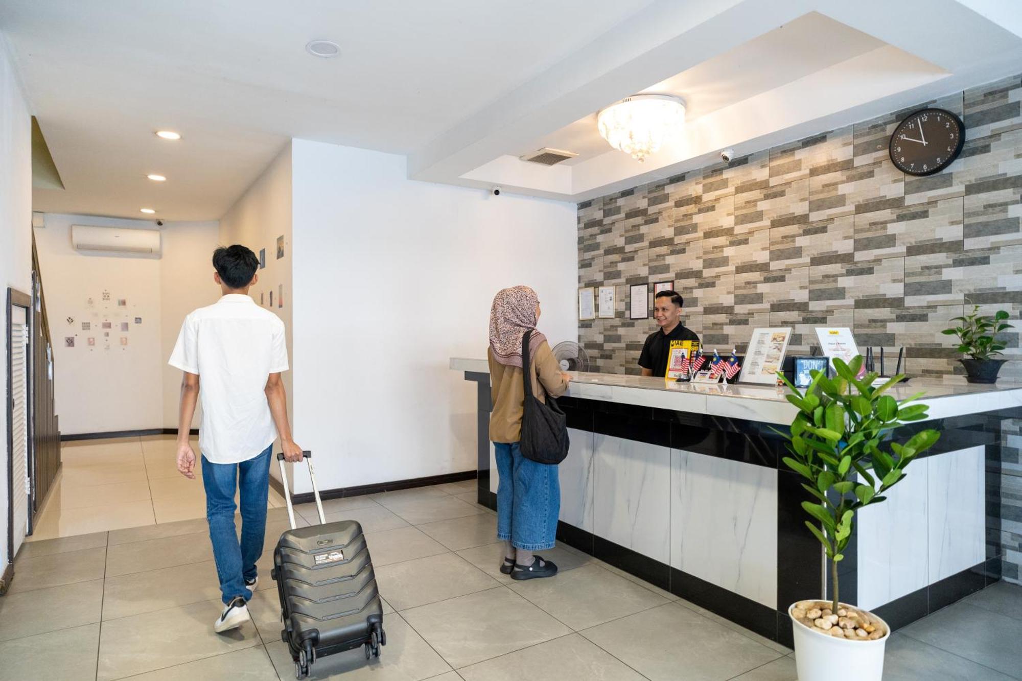 Pertama Lodge Tawau Exterior foto